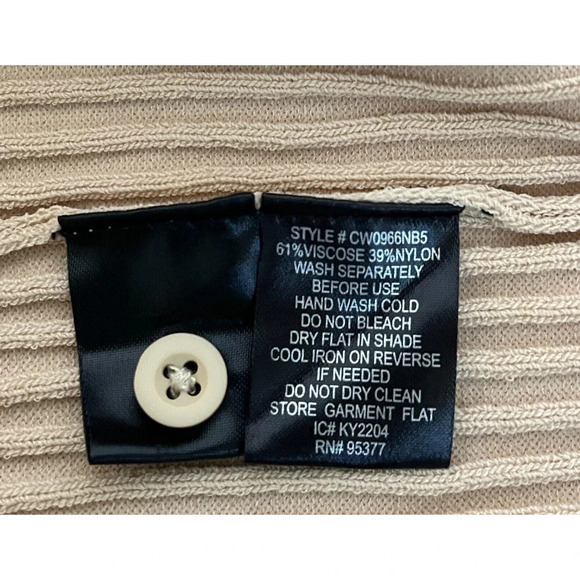 Sanctuary Clothing Summer Easy To Love Sweater Clean Sand size Small NWT - Picture 9 of 9